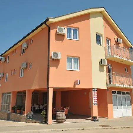 Pansion Bojic-3